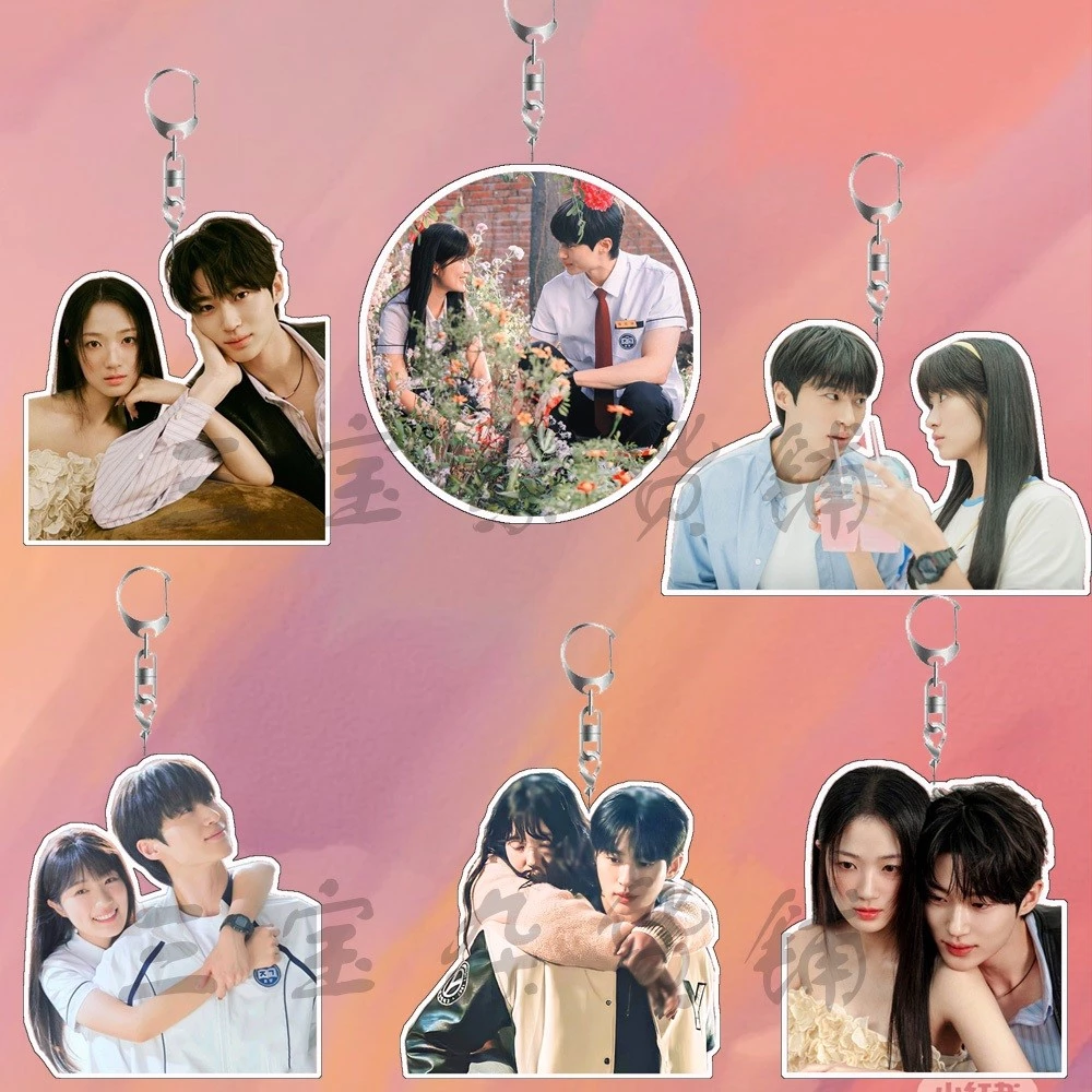 Lỡ Mua Móc Khóa Quá Đẹp Thì Phải Làm Sao: Bí Quyết Chọn Móc Khóa Không Lãng Phí