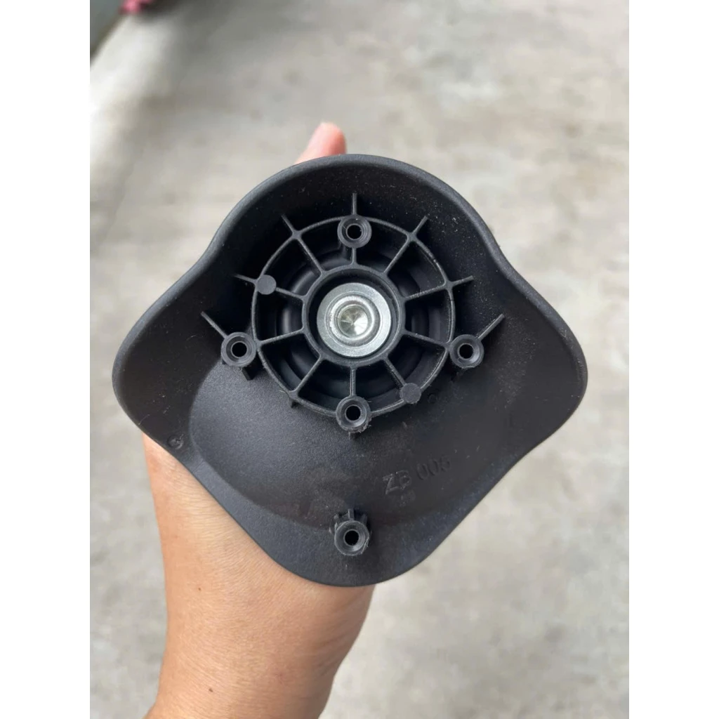 Làm thế nào để chọn bánh xe vali phù hợp và tránh sai lầm thường gặp?