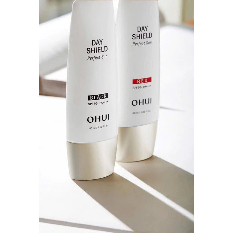 Kem chống nắng nâng tông: Mẹo nhỏ để không bị nhờn dính và trắng bợt