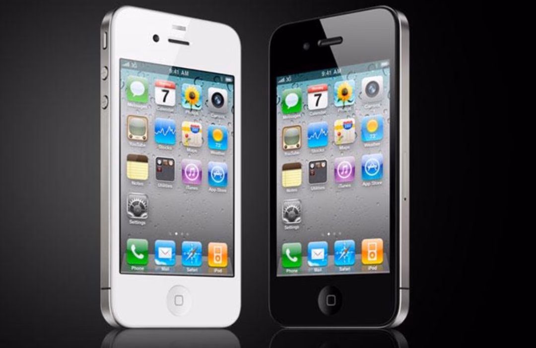 iPhone 4 ra mắt năm 2010 – nguồn: AppleInsider iPhone 4 vintage camera