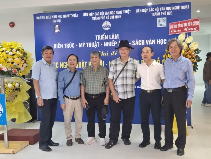Tác phẩm nghệ thuật Tác phẩm nghệ thuật