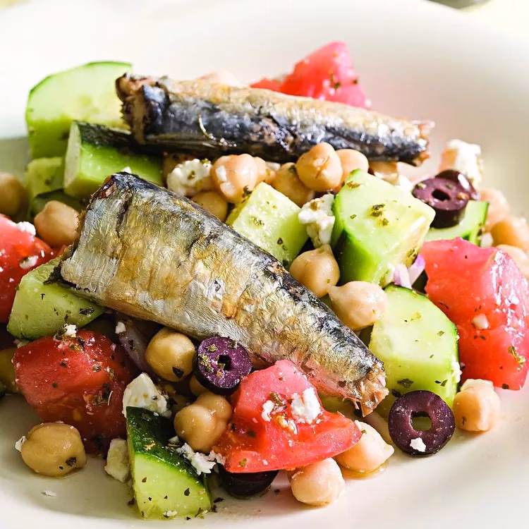Salad cá mòi Hy Lạp Salad cá mòi Hy Lạp