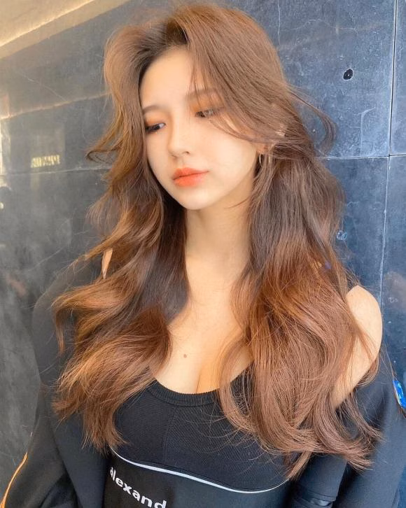 tóc uốn gợn sóng