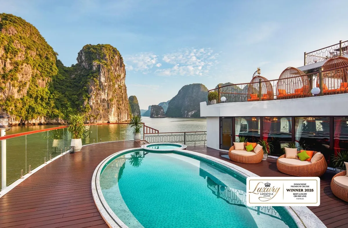 Bể bơi vô cực trên Indochine Premium Bể bơi vô cực trên Indochine Premium