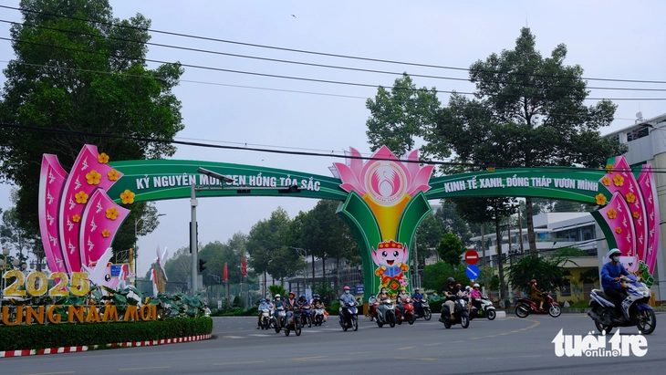 Công văn chỉ đạo của Chủ tịch UBND tỉnh Đồng Tháp Chủ tịch tỉnh Đồng Tháp chỉ đạo không tổ chức các đoàn đi học tập kinh nghiệm