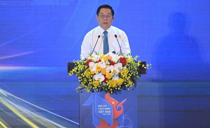 Trưởng Ban Tuyên giáo và Dân vận Trung ương Nguyễn Trọng Nghĩa phát biểu tại hội báo. Trưởng Ban Tuyên giáo và Dân vận Trung ương Nguyễn Trọng Nghĩa phát biểu tại hội báo.