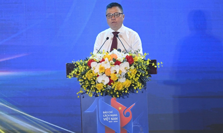 Ông Lê Quốc Minh phát biểu khai mạc hội báo. Ông Lê Quốc Minh phát biểu khai mạc hội báo.