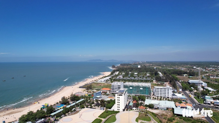 Xã Hồ Tràm Biển và khu du lịch nghỉ dưỡng ở xã Hồ Tràm