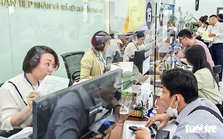 Từ1-7, người dân được lựa chọn nơi nộp hồ sơ đăng ký đất đai trong phạm vi tỉnh - Ảnh1. đất đai - Ảnh2.