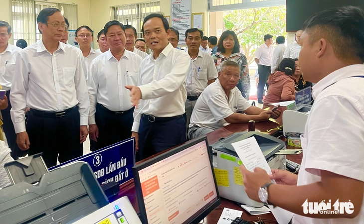 Ông Trần Lưu Quang: Đồng tình với phương án đưa cán bộ từ tỉnh về công tác tại xã, phường mới - Ảnh3. cán bộ - Ảnh3.