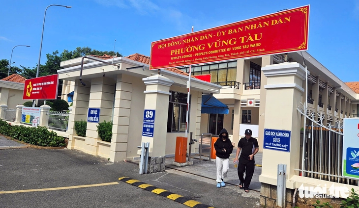 Bảng hiệu phường Vũng Tàu Bảng hiệu phường Vũng Tàu sau khi thay tên