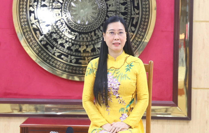 Bà Bùi Thị Quỳnh Vân Bà Bùi Thị Quỳnh Vân, Bí thư Tỉnh ủy Quảng Ngãi