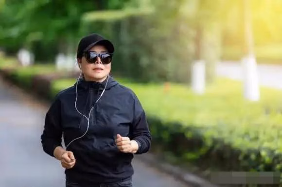 Thói quen ăn uống không đều đặn Thói quen ăn uống không đều đặn ảnh hưởng đến bệnh tiểu đường