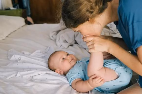 Nuôi dạy trẻ trước 6 tuổi cần có nề nếp Nuôi dạy trẻ trước 6 tuổi cần có nề nếp