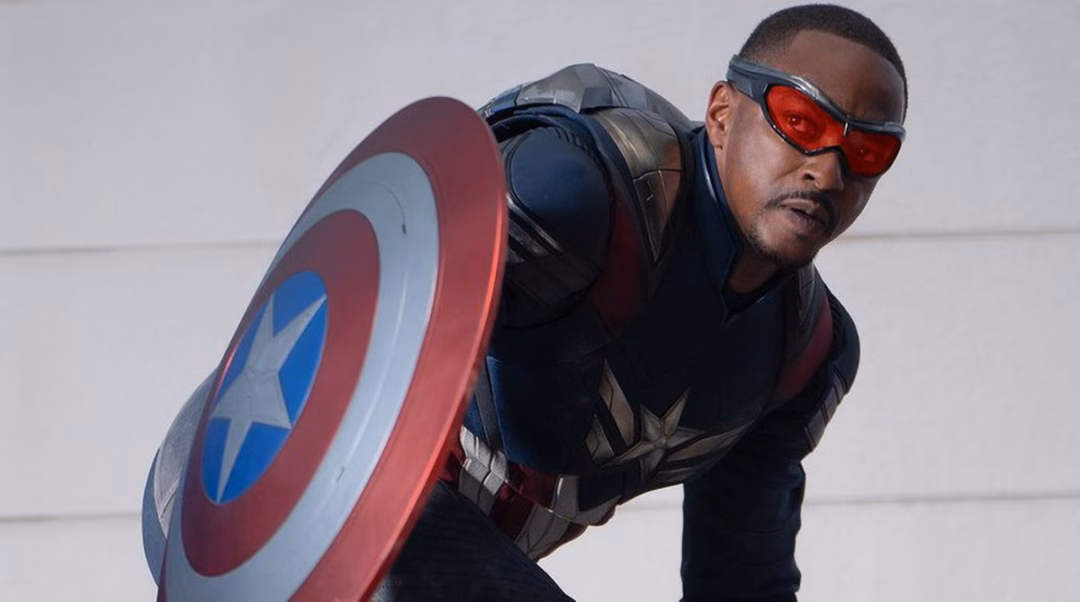 Tạo hình của Anthony Mackie trong vai chính Sam Wilson Tạo hình của Anthony Mackie trong vai chính Sam Wilson