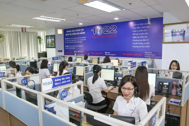 Tổng đài 1022 Đà Nẵng giới thiệu chương trình 'Bình dân học AI' Tổng đài 1022 Đà Nẵng giới thiệu chương trình 'Bình dân học AI'
