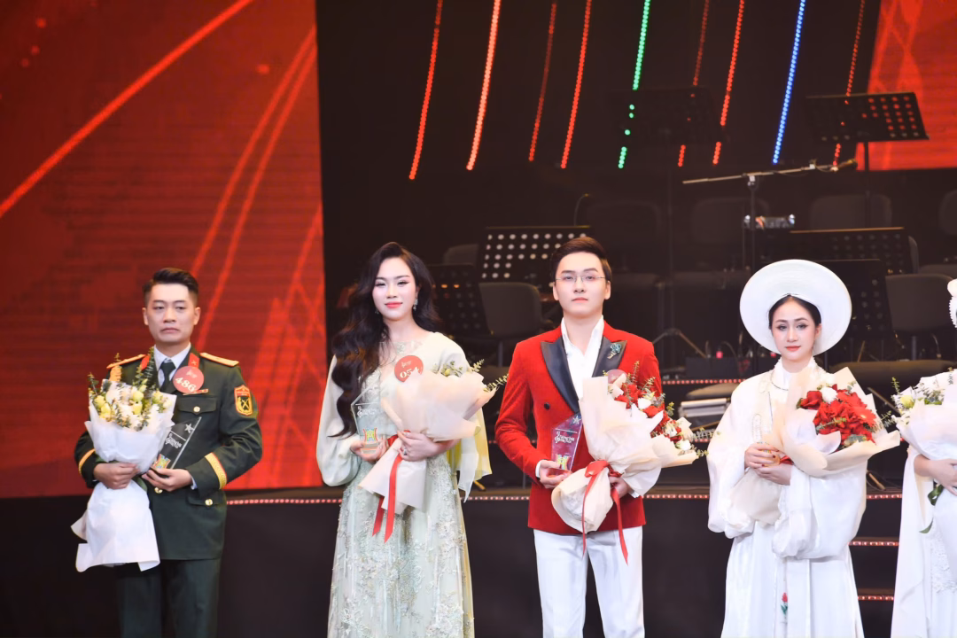 Đặng Ngọc Anh giành giải Nhất Đặng Ngọc Anh giành giải Nhất