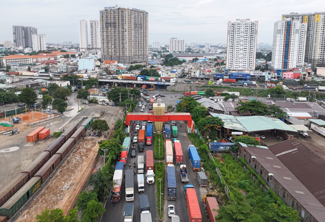 Tình hình giao thông Khu công nghiệp Sóng Thần Tình hình giao thông Khu công nghiệp Sóng Thần
