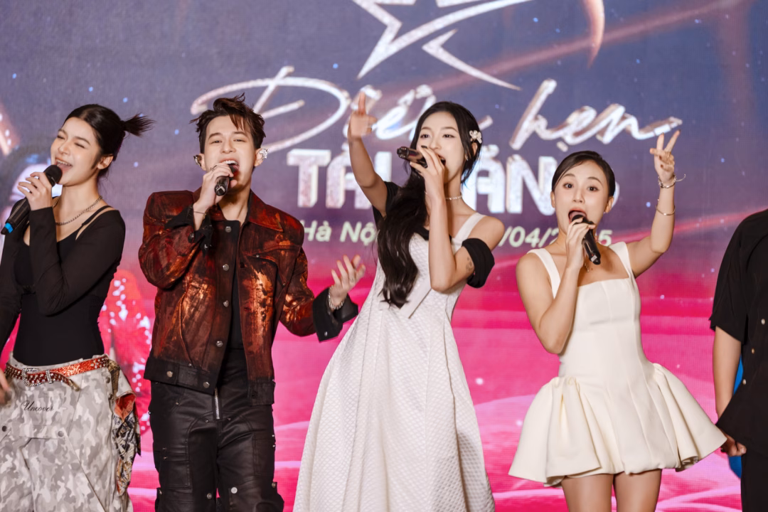 Top 12 thí sinh của 'Điểm hẹn tài năng' Top 12 thí sinh của 'Điểm hẹn tài năng'