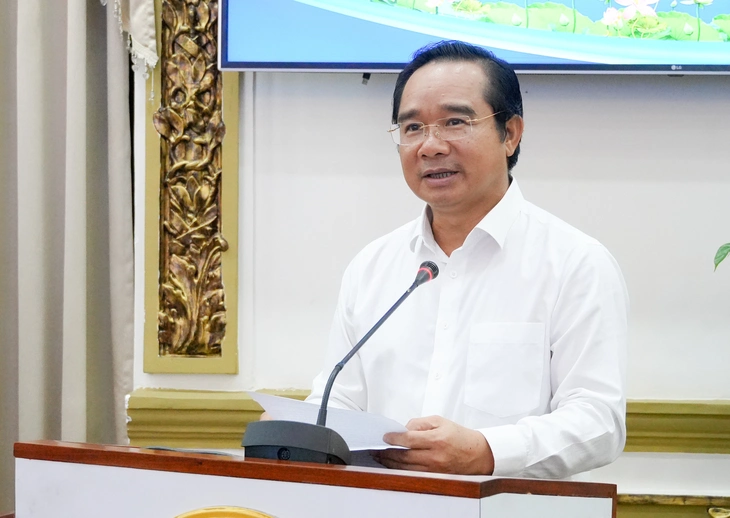 Lãnh đạo UBND TP.HCM, Bình Dương, Bà Rịa - Vũng Tàu họp khẩn chuẩn bị sáp nhập Lãnh đạo UBND TP.HCM, Bình Dương, Bà Rịa - Vũng Tàu họp khẩn chuẩn bị sáp nhập