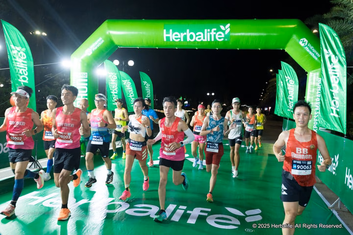 Vận động viên Herbalife tham gia giải chạy Vận động viên Herbalife tham gia giải chạy