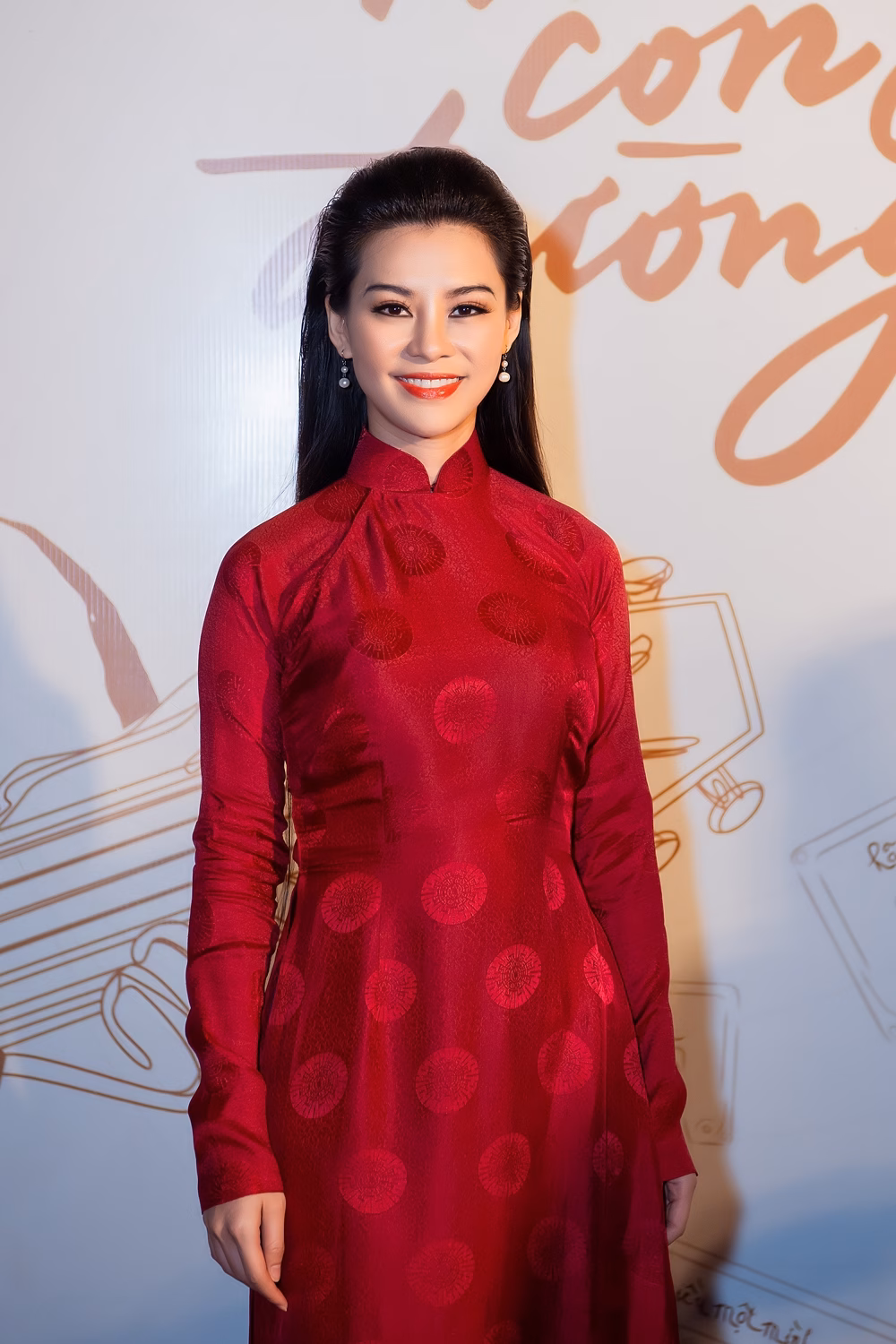 Bùi Lan Hương tái hiện hình ảnh Khánh Ly Bùi Lan Hương tái hiện hình ảnh Khánh Ly
