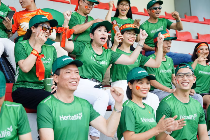 Herbalife đảm bảo chất lượng sản phẩm Herbalife đảm bảo sự nhất quán, minh bạch và an toàn cho người tiêu dùng tại hơn 90 thị trường toàn cầu.