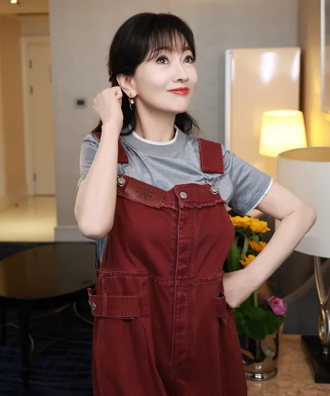 Triệu Nhã Chi Triệu Nhã Chi giữ gìn vóc dáng