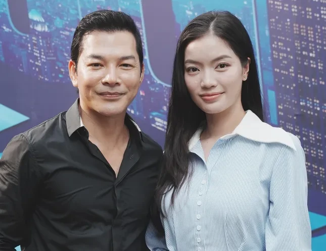 Đạo diễn Trần Bảo Sơn và Á hậu Lâm Bích Tuyền Đạo diễn Trần Bảo Sơn và Á hậu Lâm Bích Tuyền