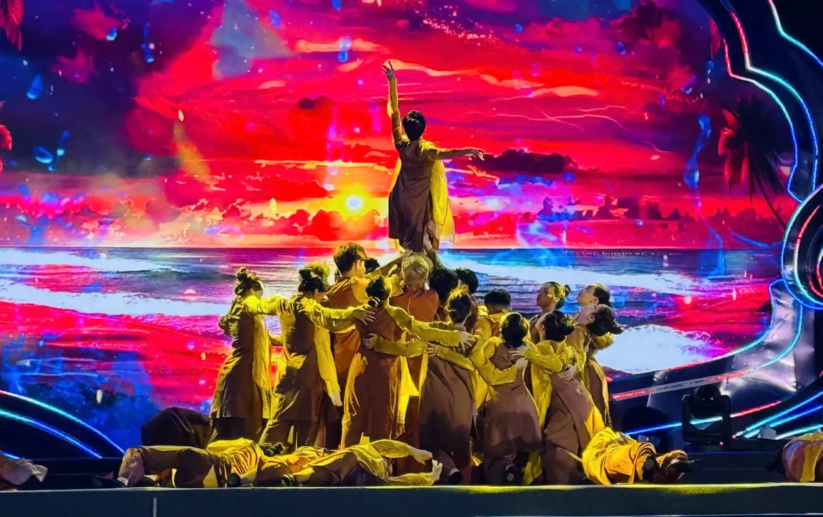 Không gian biểu diễn linh thiêng Không gian biểu diễn linh thiêng