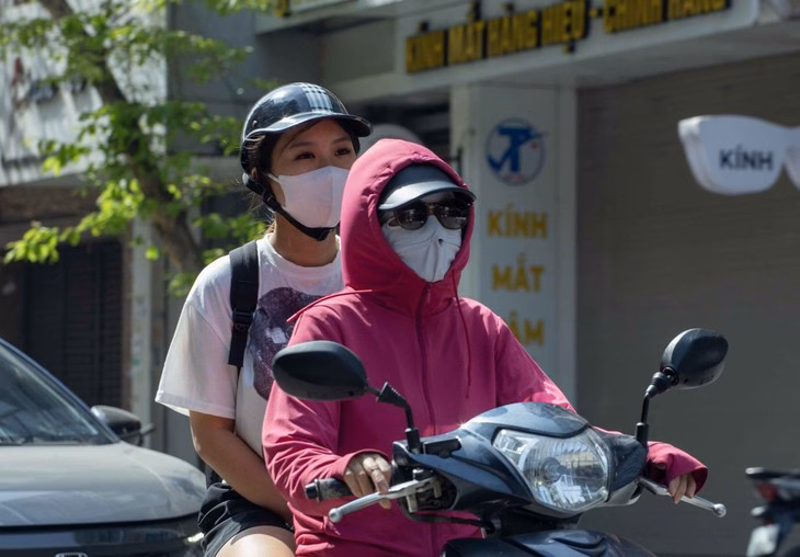 Thời tiết hôm nay Thời tiết hôm nay nắng nóng và mưa dông