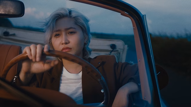 Hình ảnh trong MV Lời nói dối sau cùng Hình ảnh trong MV Lời nói dối sau cùng của Vicky Nhung