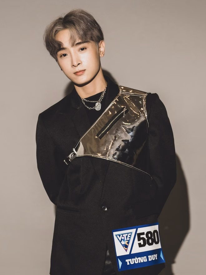Tường Duy rút khỏi 'Vote For Five' Tường Duy chia sẻ về lý do rút khỏi 'Vote For Five'