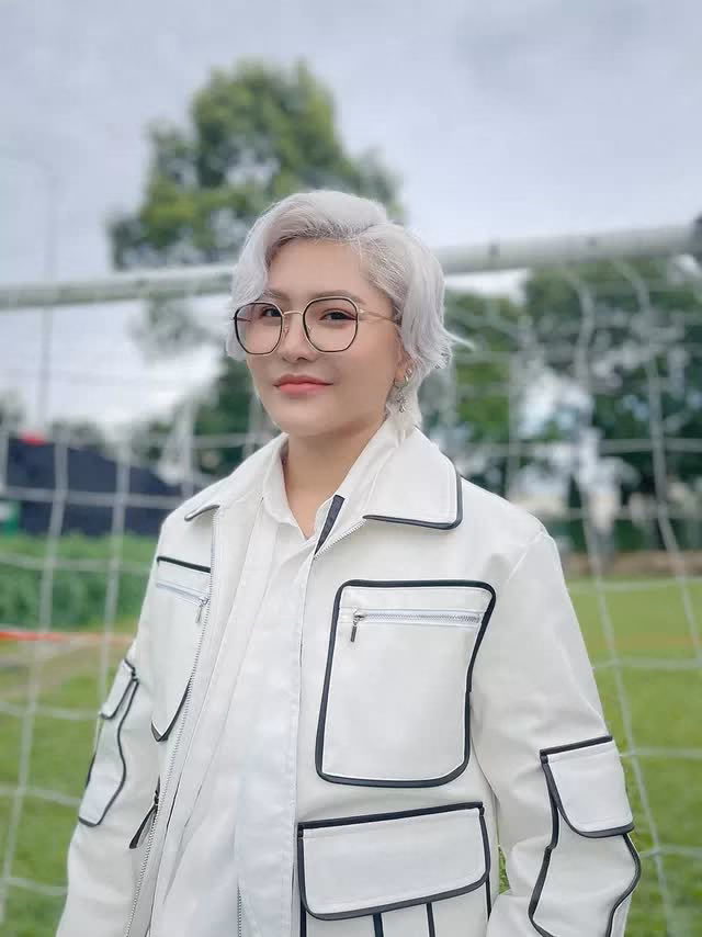 Vicky Nhung trong MV mới Vicky Nhung trình diễn trong MV Lời nói dối sau cùng