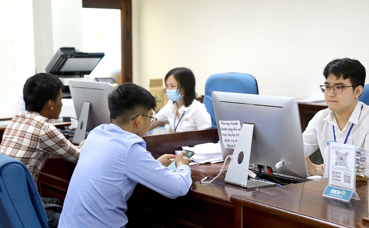 Lễ chạy thử hệ thống xử lý hồ sơ hành chính mới tại Bình Định – Một Bước Đột Phá Trong C Các địa phương chạy thử hệ thống tiếp nhận và xử lý hồ sơ