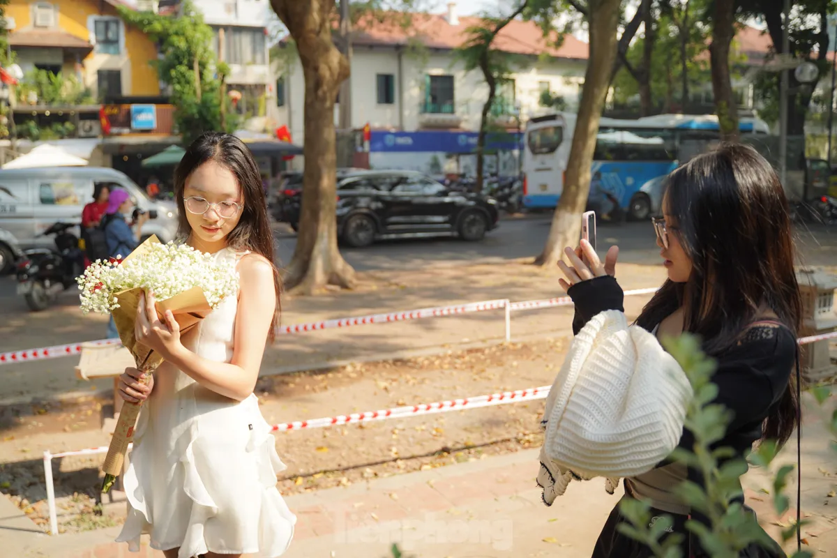 Cách người Hà Nội 'chữa lành' ngày cuối tuần Cách người Hà Nội 'chữa lành' ngày cuối tuần ảnh9