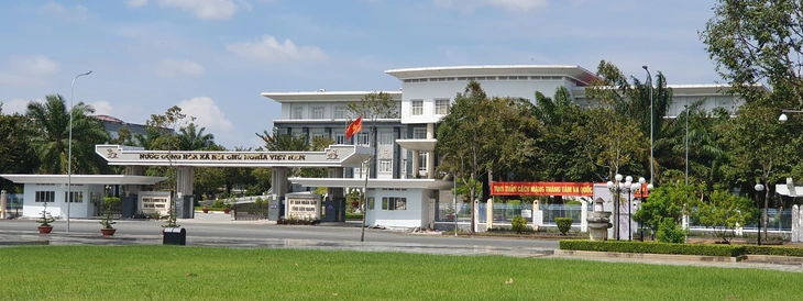 Lãnh đạo tỉnh Hậu Giang được nghỉ hưu trước tuổi