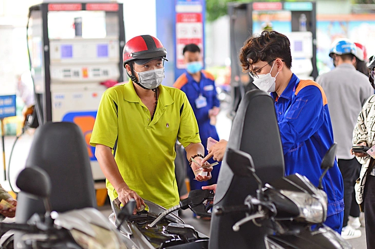 Tăng giá hầu hết các mặt hàng xăng dầu Xăng dầu tăng giá