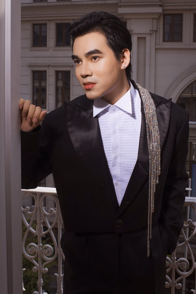 Nghệ sĩ Quốc Đạt