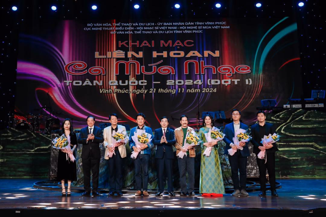NSND Phạm Phương Thảo NSND Phạm Phương Thảo