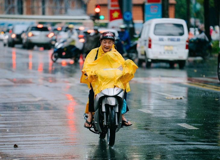 Thời tiết 27-6 mưa dông trên cả nước