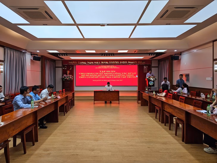 Buổi tập huấn diễn ra tại trụ sở Sở Nông nghiệp và Môi trường TP.HCM Toàn cảnh buổi tập huấn