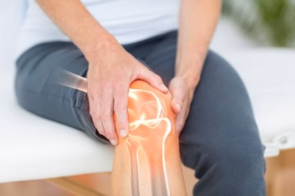 Rượu gây loãng xương ảnh minh họa