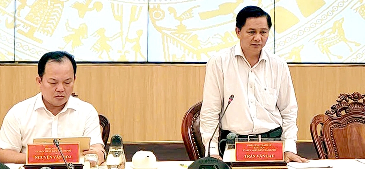 Chủ tịch TP Cần Thơ Trần Văn Lâu phát biểu tại cuộc họp Chủ tịch TP Cần Thơ: Điều chuyển cán bộ chưa phù hợp sang công việc khác - Ảnh1.