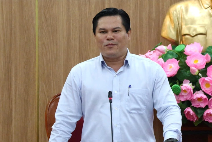 Phó chủ tịch UBND tỉnh Quảng Ngãi Trần Phước Hiền Phó chủ tịch UBND tỉnh Quảng Ngãi Trần Phước Hiền