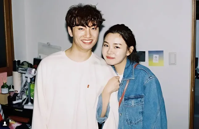 Ca sĩ Yoon Ddan Ddan và vợ cũ Eun Jong Ca sĩ Yoon Ddan Ddan và vợ cũ Eun Jong