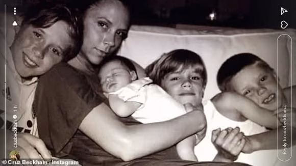 Beckham3 Beckham, Cruz Beckham, Brooklyn, Nicola Peltz