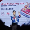 Ca sỹ Hoàng Dũng tham gia biểu diễn trong Lễ hội Balade en France năm 2024