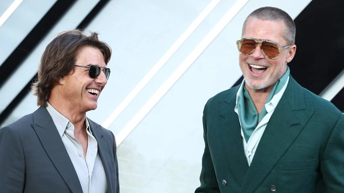Brad Pitt tái ngộ Tom Cruise trên thảm đỏ 'F1'