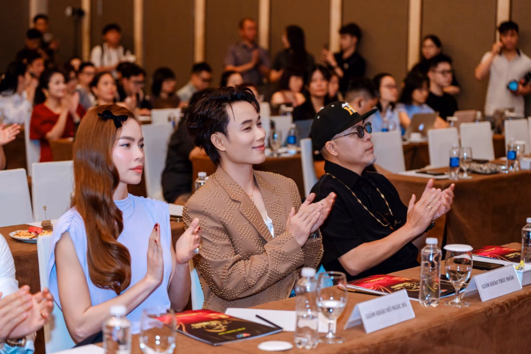 Bộ ba giám khảo quyền lực của chương trình Bộ ba giám khảo quyền lực của chương trình